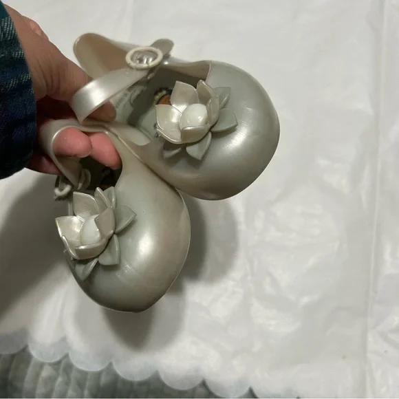 Mini Melissa x Disney Princess Tiana Flats - Picture 3 of 8